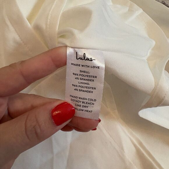 Lulus Festive Occasion White Ruched Strapless Bodycon Mini Dress Size Medium NWT - Picture 9 of 9